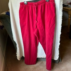 Red crop pants